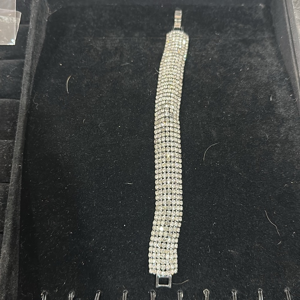 Bracelet - Picture 12 of 13